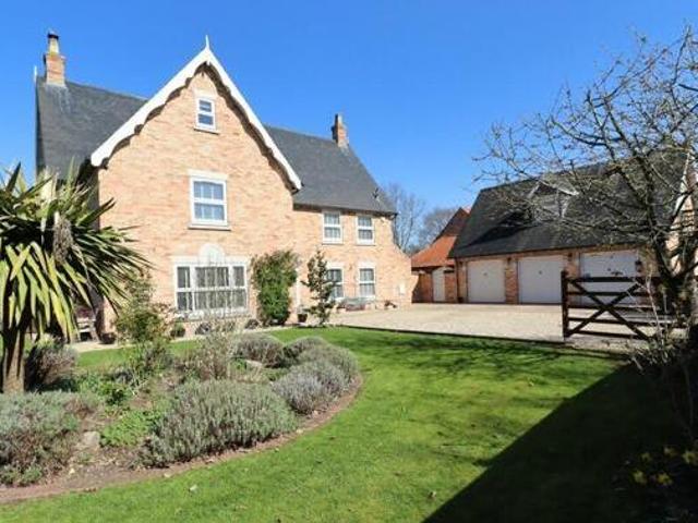 House for sale in Brayford, Lincolnshire