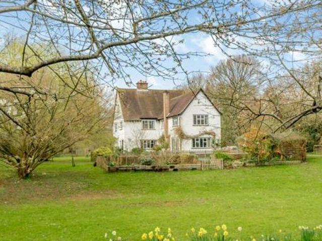 House for sale in Berkhamsted, Dacorum