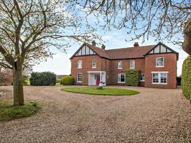 House for sale in Yelverton, East Bank