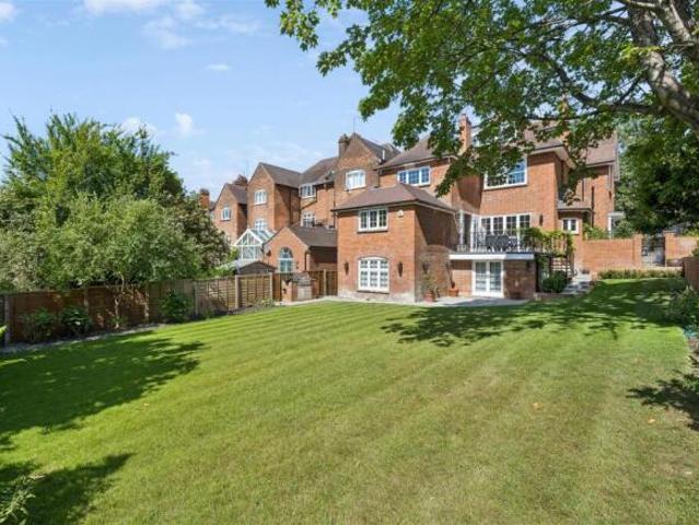 Farm for sale in London Borough of Harrow, Greater London