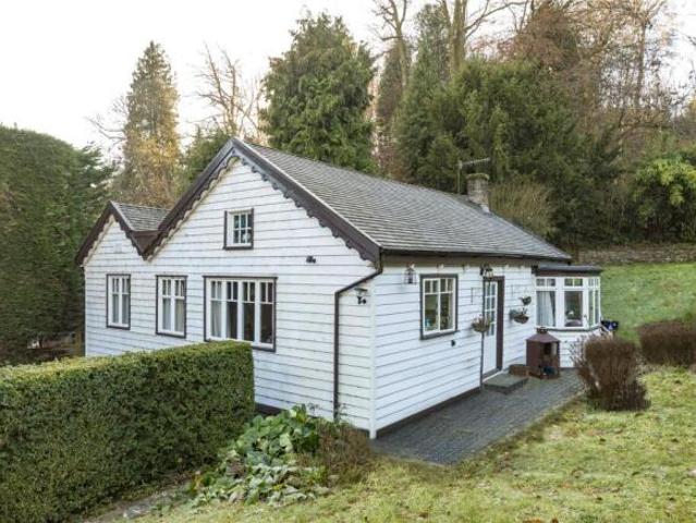 Farm for sale in Artington, Westborough