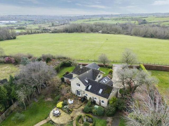 House for sale in The Slade, Oxfordshire