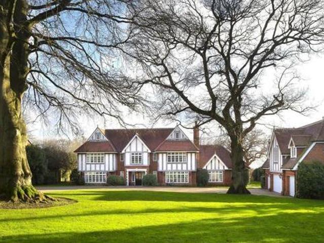 House for sale in The Slade, Oxfordshire