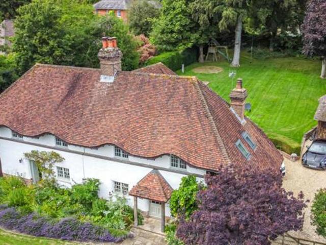 House for sale in Hampshire