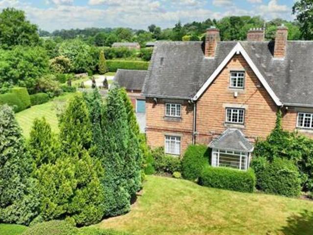 House for sale in East Midlands