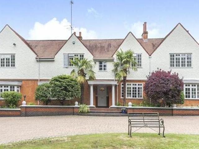 House for sale in Radlett, Hertsmere
