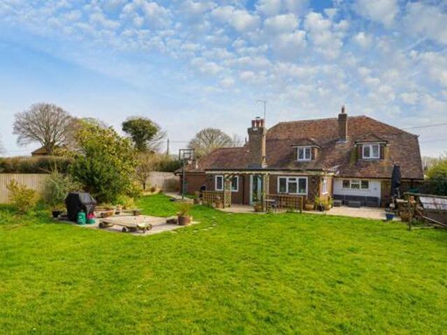 House for sale in Lyons, Greater London