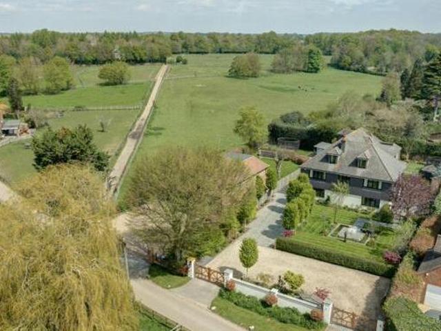 House for sale in Batchworth