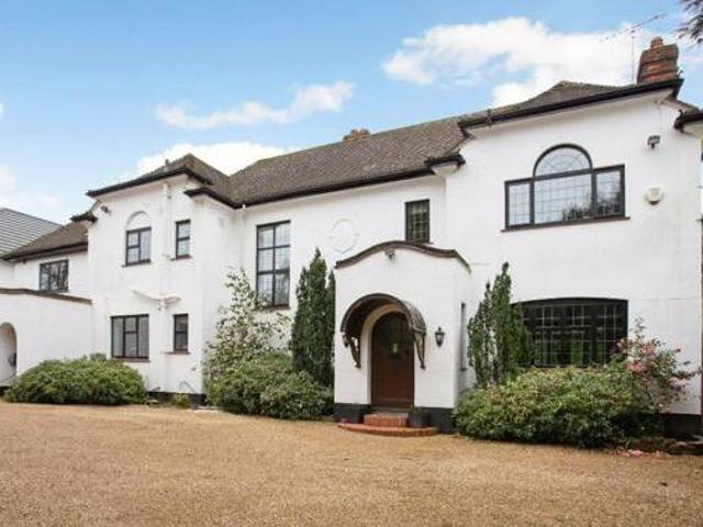 House for sale in Batchworth