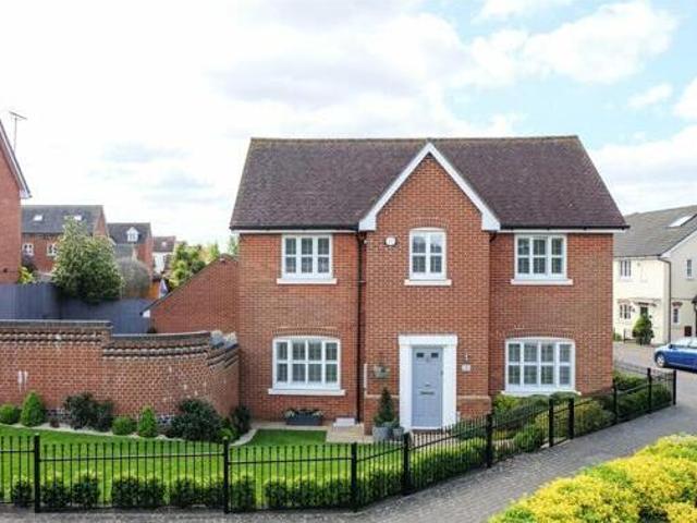 House for sale in Rochester, Kent