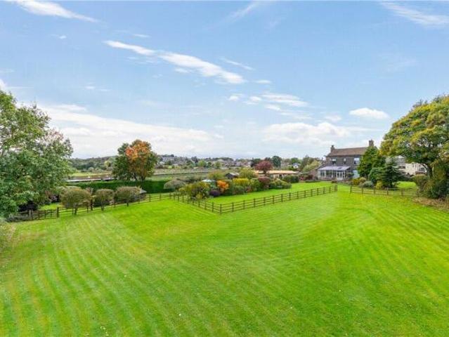 Farm for sale in Pudsey, West Yorkshire