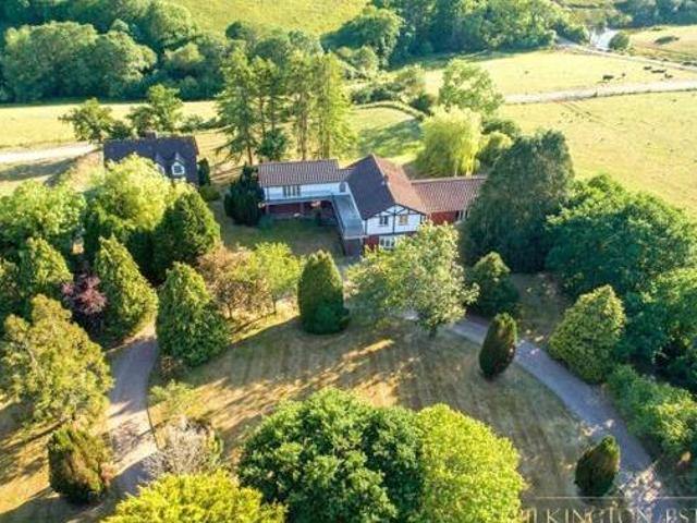 House for sale in Saltash, Cornwall