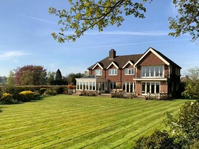 House for sale in Sevenoaks, The Butts