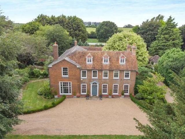 House for sale in Regent Quay, Oad Street
