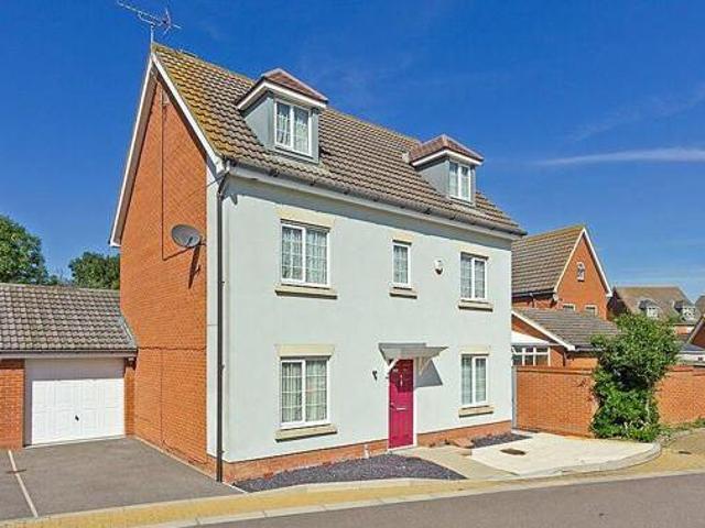 House for sale in Oad Street, Kent