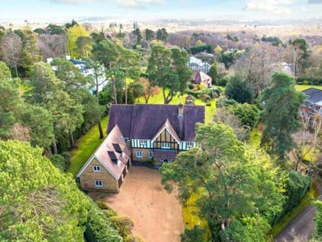 House for sale in Surrey