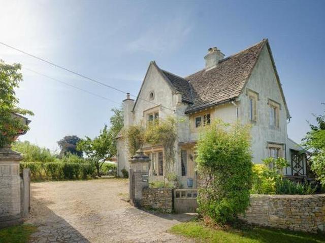 House for sale in School House, Gloucestershire