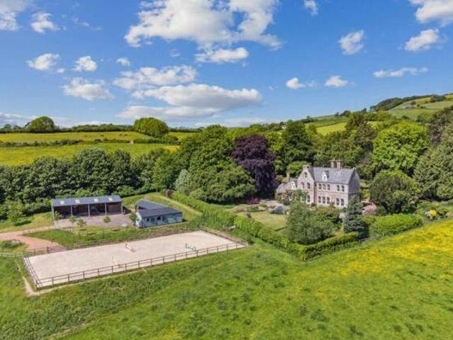 House for sale in Taunton, Somerset