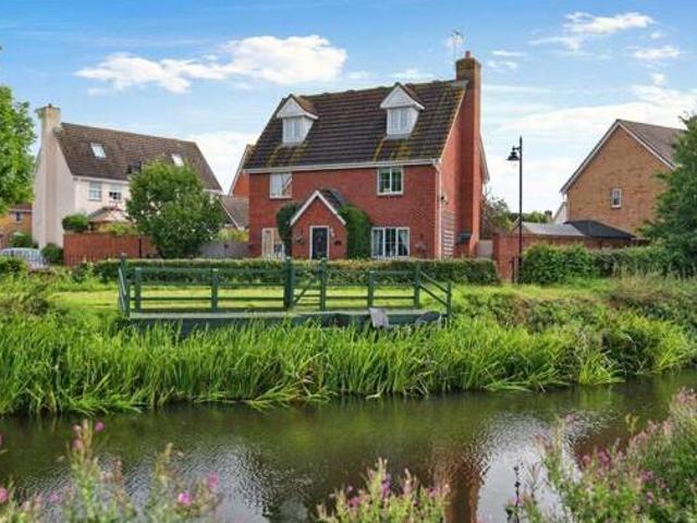 House for sale in Halcon, Rumwell