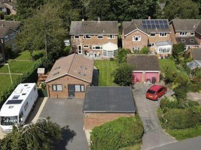 House for sale in Gloucester, Gloucestershire