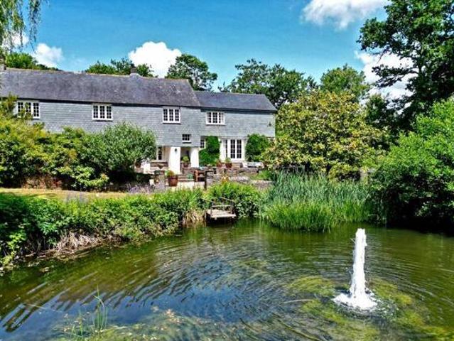 House for sale in Strode, Devon