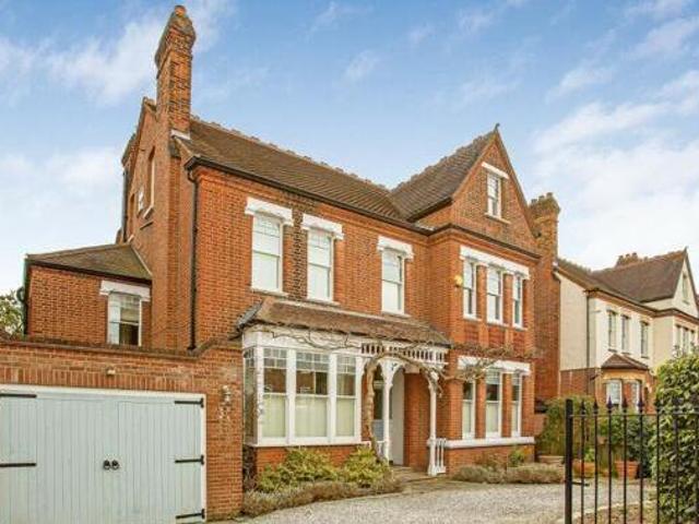House for sale in Twickenham, Greater London