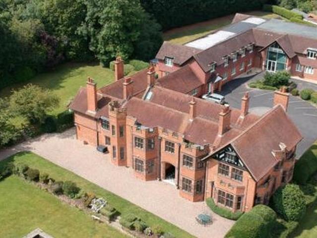 House for sale in Green Close, Warwickshire
