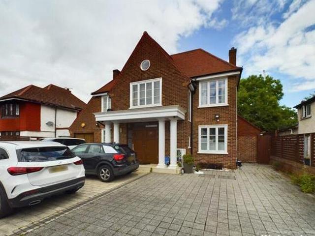 House for sale in Wembley, Greater London