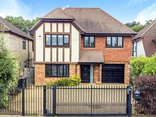 House for sale in Upchurch, Gillingham