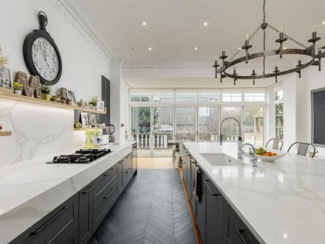 Farm for sale in Murrayfield, Scotland