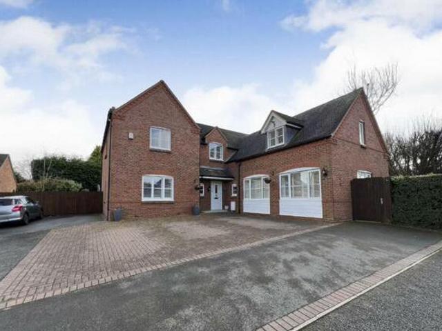 House for sale in Westwood Heath, West Midlands