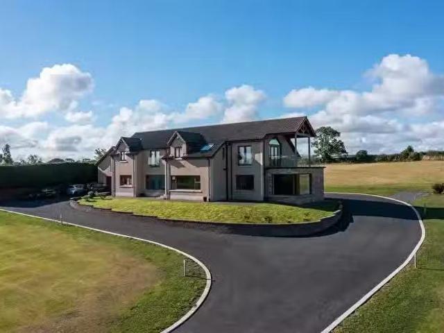 House for sale in Holywood