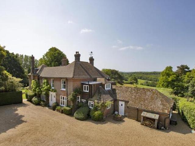 House for sale in Heathlands, East Sussex