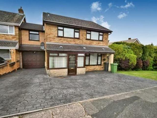 House for sale in Goldthorn Hill, West Midlands