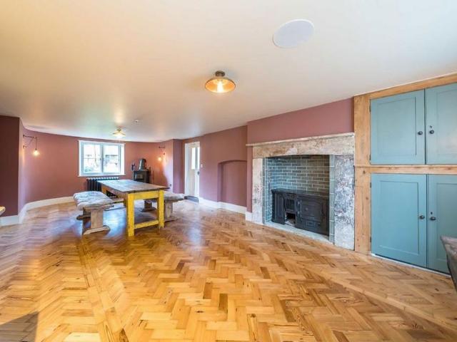 House for rent in Clapham, Greater London