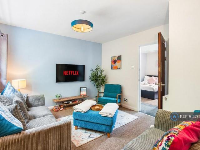 House for rent in Fishersgate, West Sussex