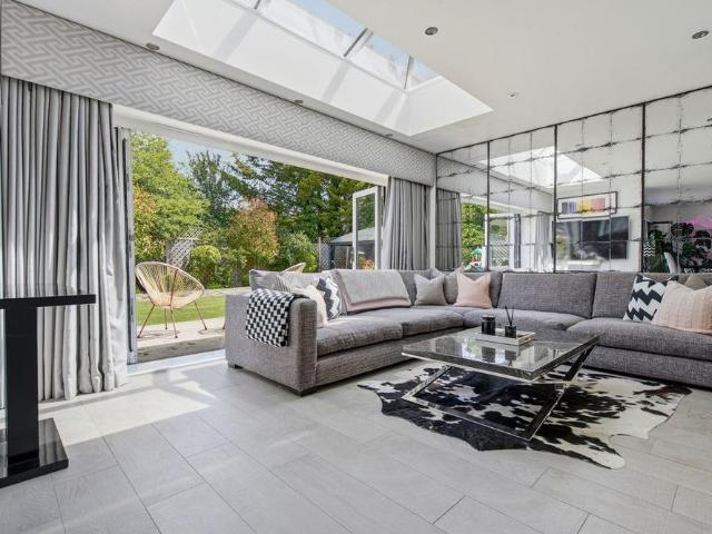 House for rent in Mayfield, Cross In Hand