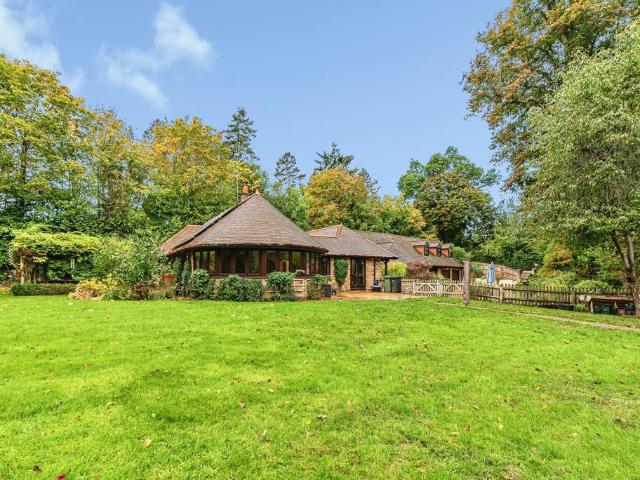 House for rent in Lower Shiplake, South Oxfordshire