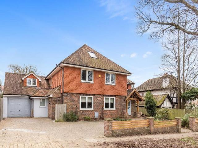 House for rent in Aldrington