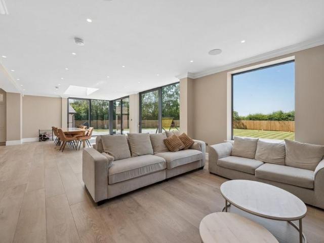 House for rent in Wilmslow Park, Wilmslow