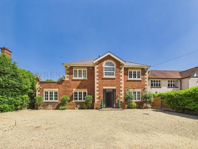 House for rent in Ickenham, Greater London