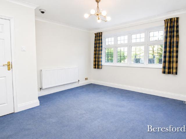 House for rent in London Borough of Havering, Greater London