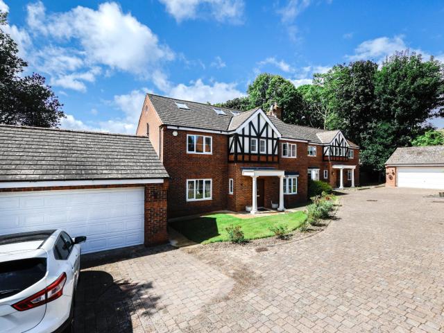 House for rent in Bramhope, Leeds