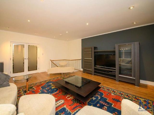 House for rent in Elstree and Borehamwood, Elstree