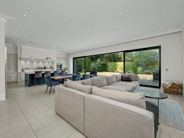 House for rent in Blackhills, Surrey