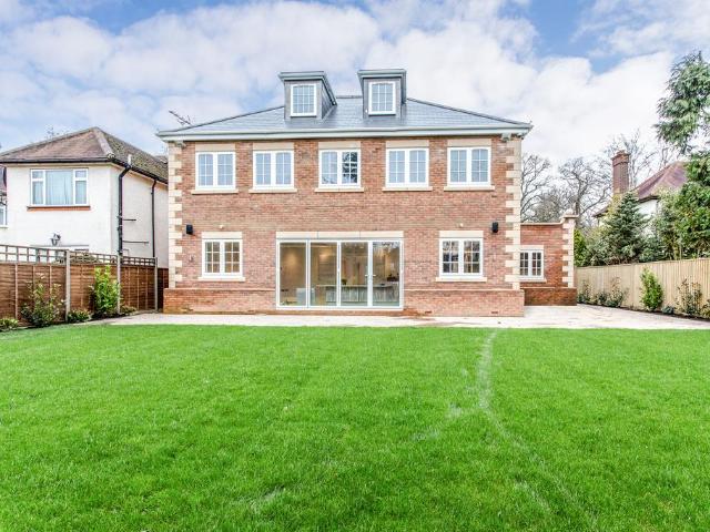 House for rent in Ickenham, Greater London