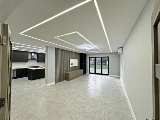 House for rent in Denham, Gerrards Cross and Chalfonts Community Board, Denham Green
