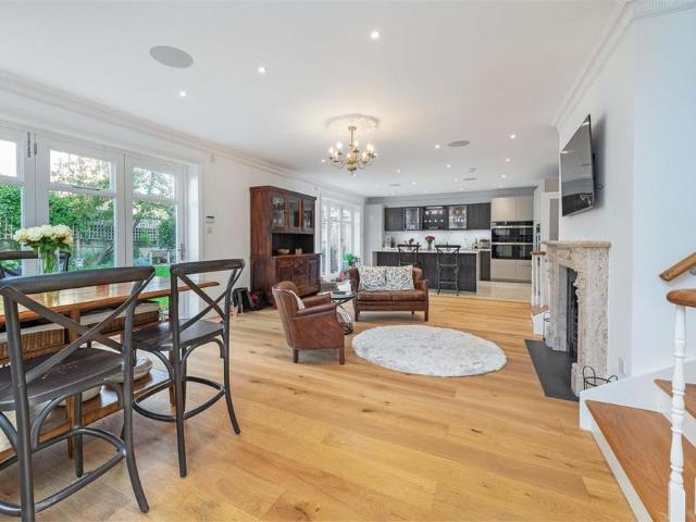 House for rent in London Borough of Wandsworth, Greater London