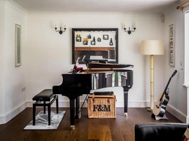 House for rent in The Butts, Kent