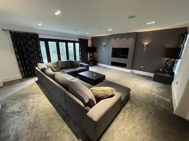 House for rent in Trafford Park, Greater Manchester